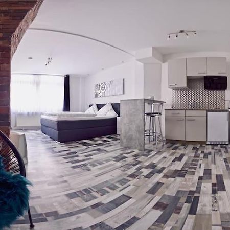 Moderne Wohnung Schwarzwald - In Bester Lage Direkt Am Fluss Bad Wildbad Exterior foto